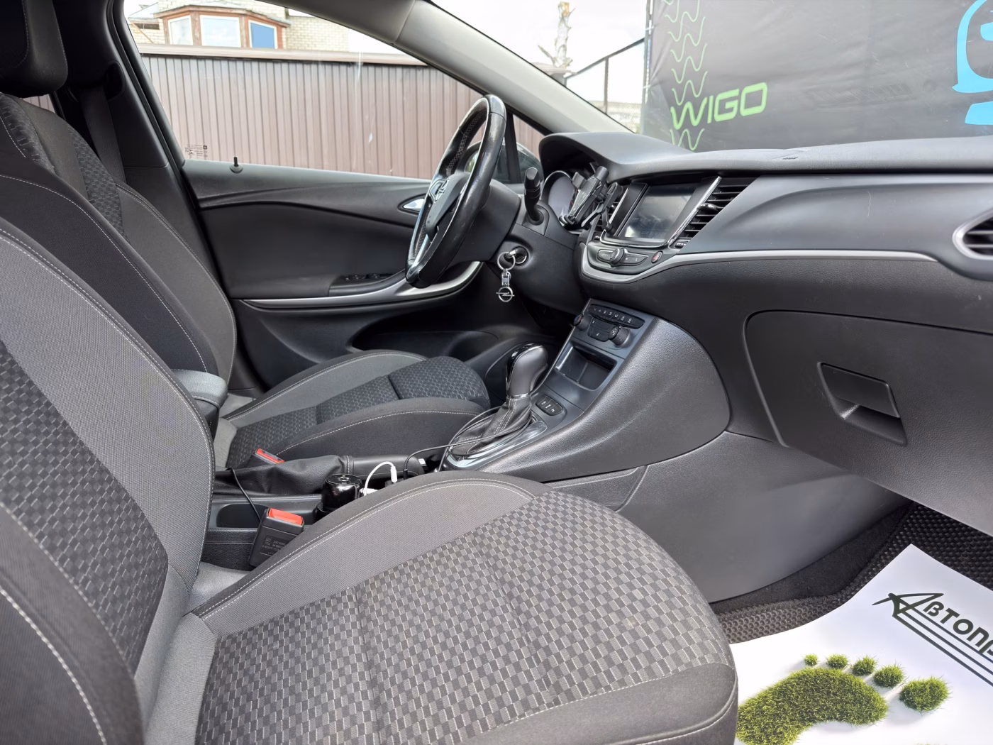 Opel Astra фото 11