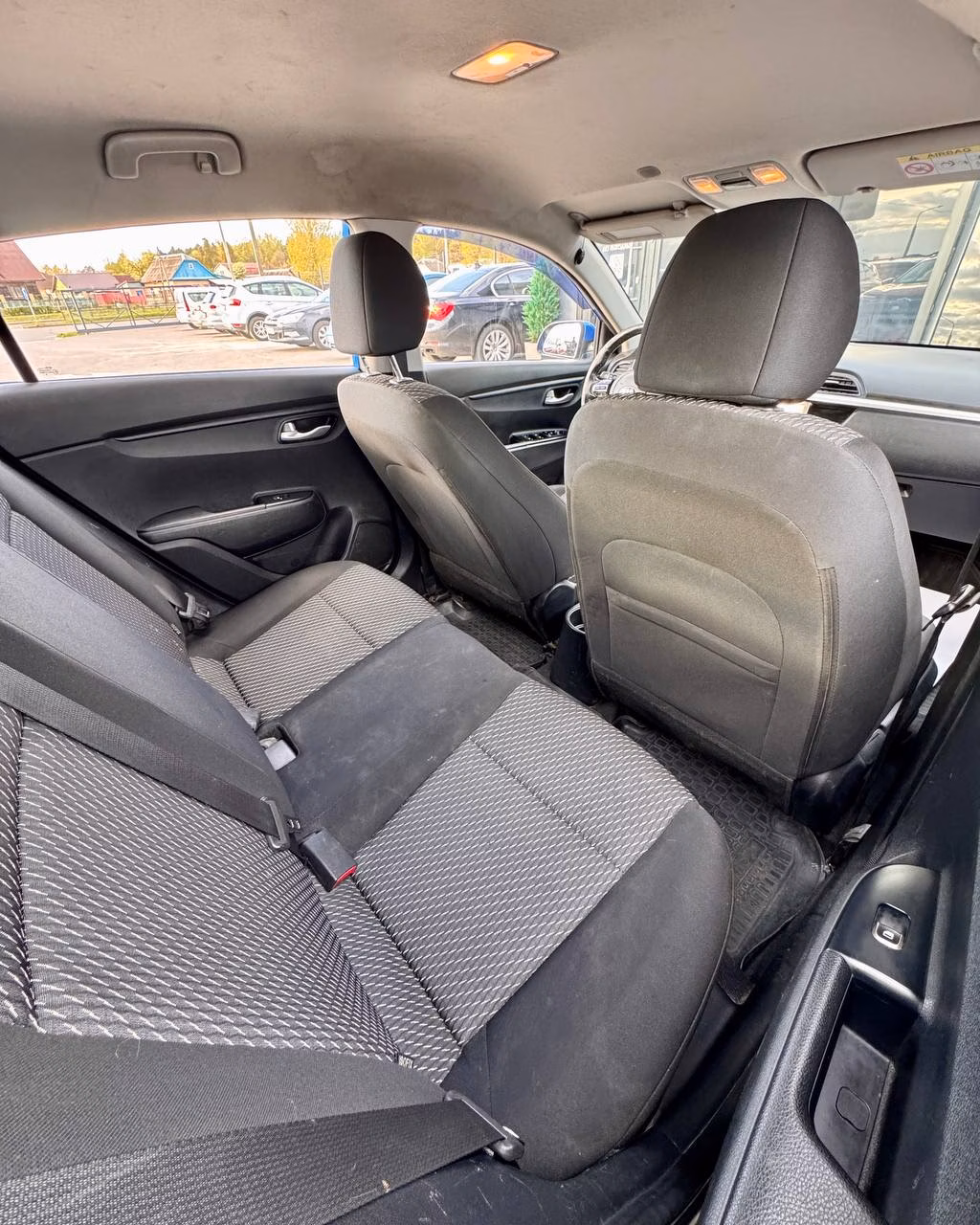 Kia Rio X (X-Line) фото 13