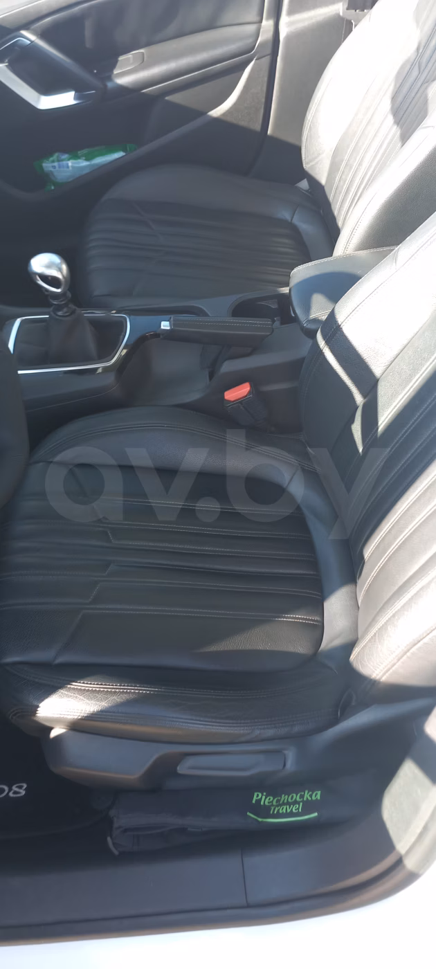 Peugeot 308 фото 15