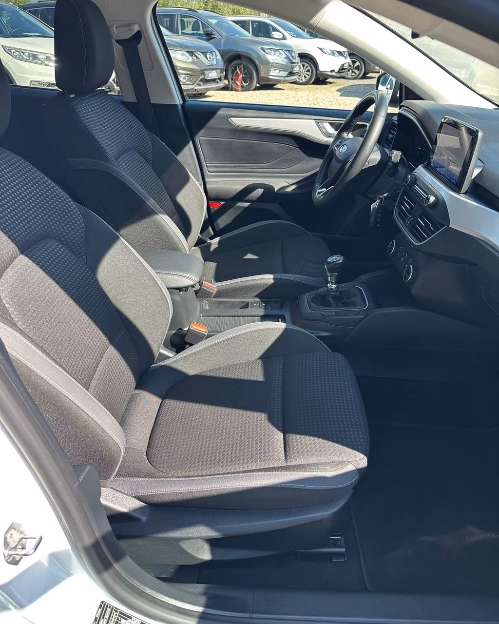 Ford Focus фото 11