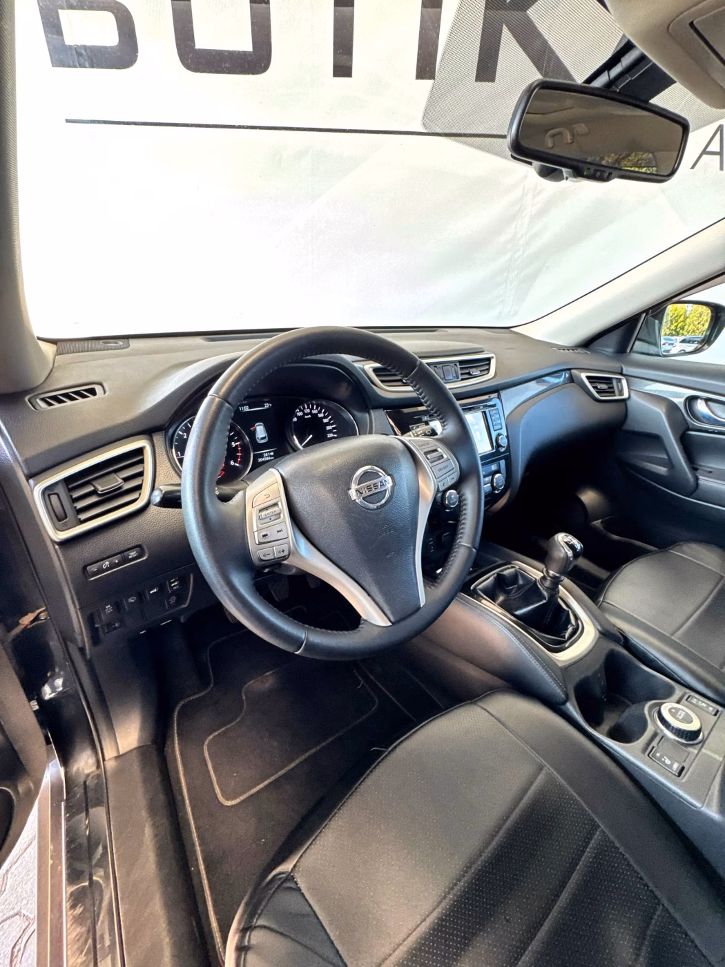 Nissan X-Trail фото 10