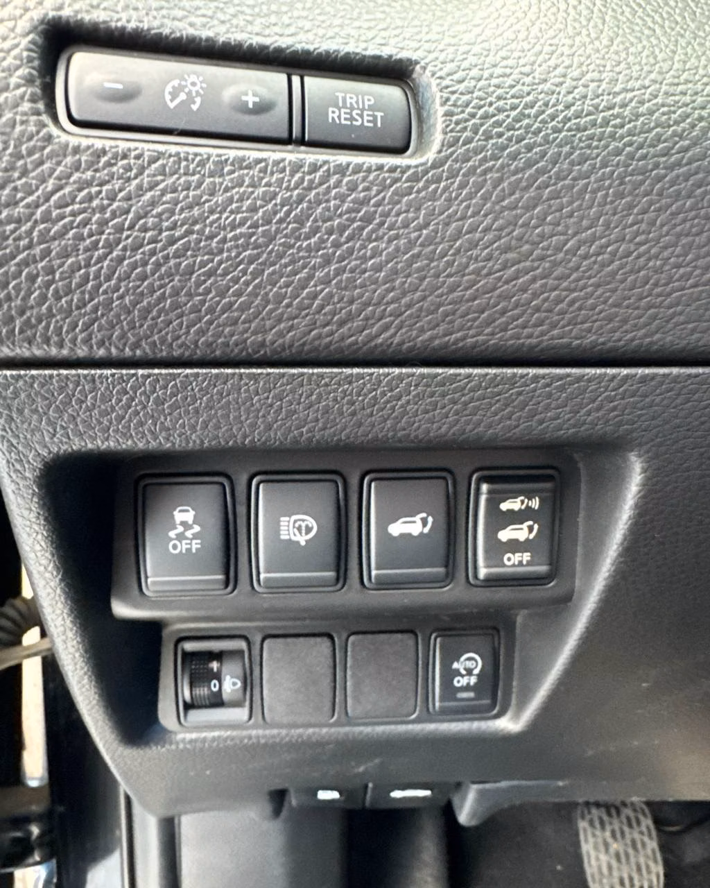 Nissan X-Trail фото 11