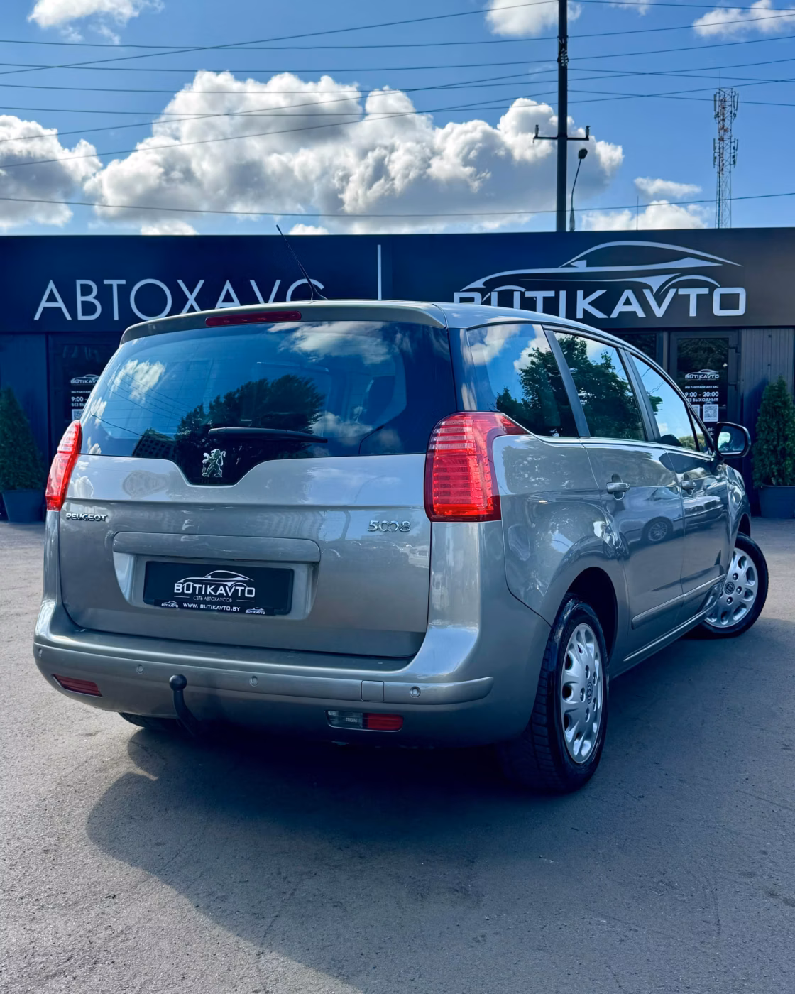 Peugeot 5008 фото 8