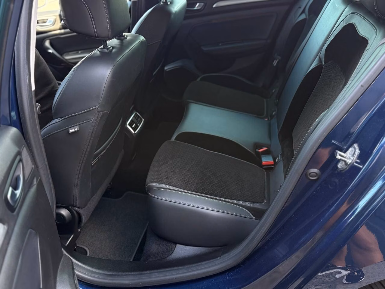 Renault Megane фото 15