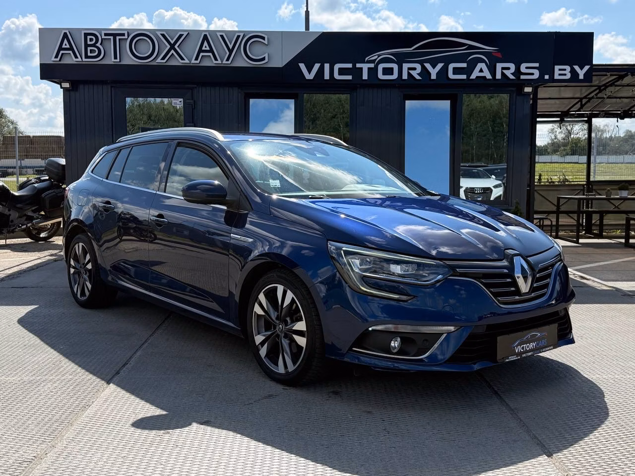 Renault Megane фото 3
