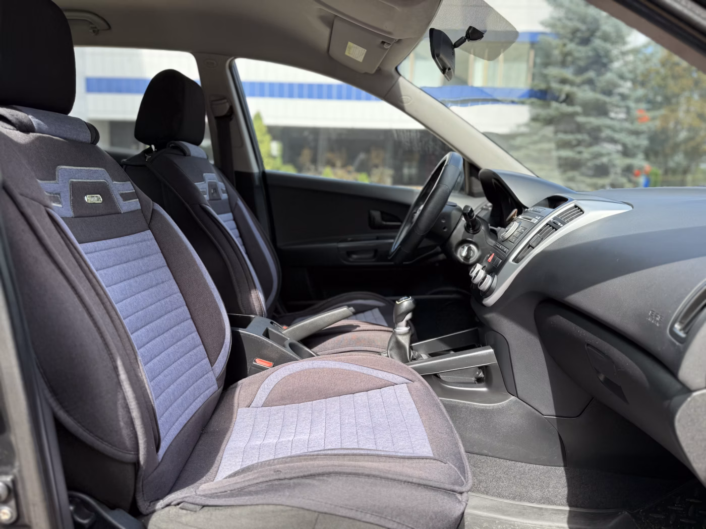 Kia Cee'd фото 17