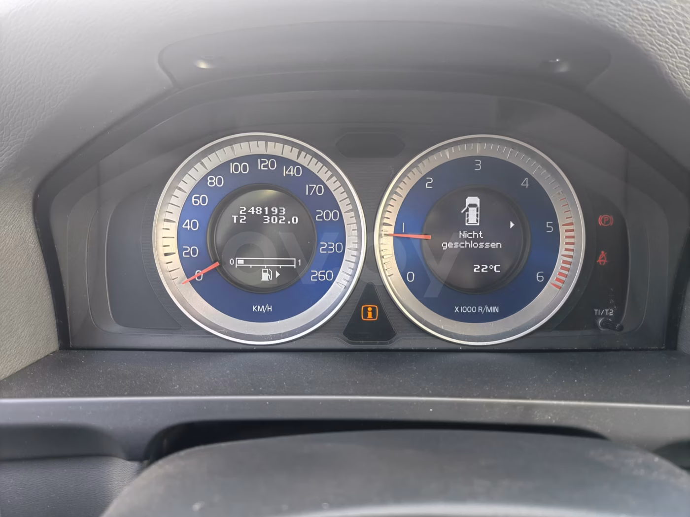 Volvo V60 фото 8