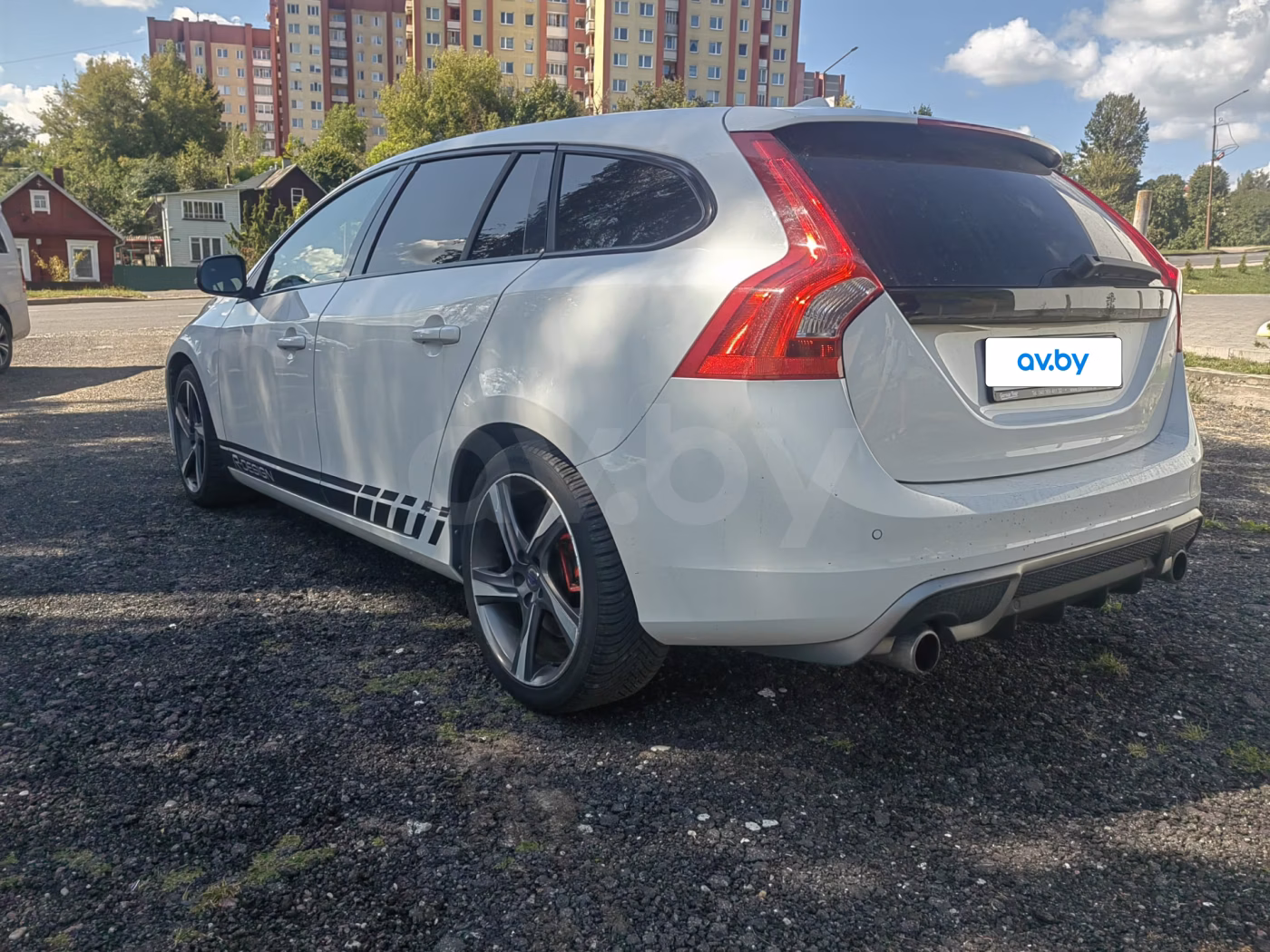 Volvo V60 фото 23