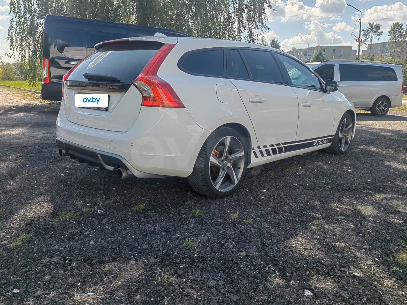 Volvo V60 фото 24