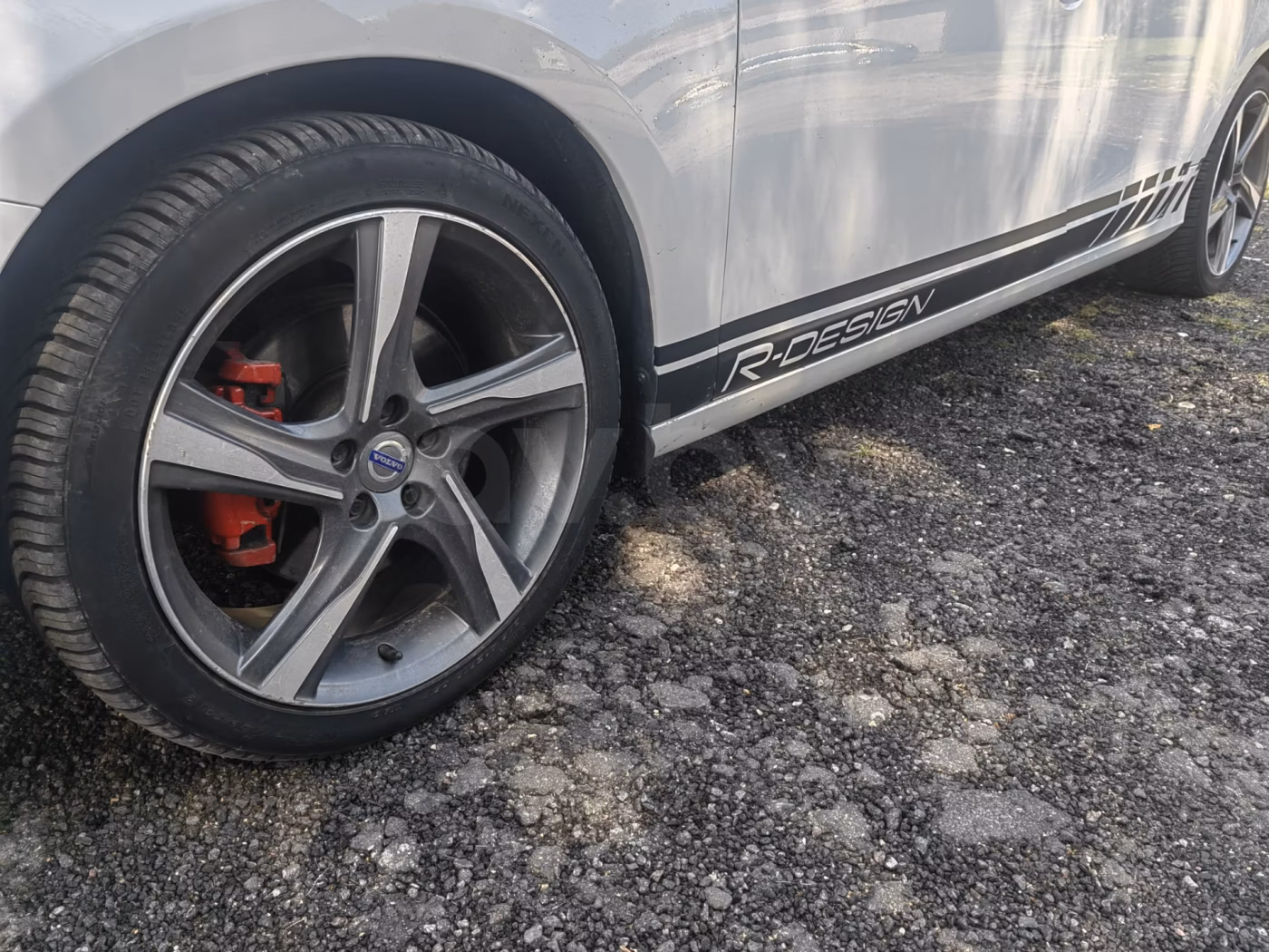 Volvo V60 фото 9