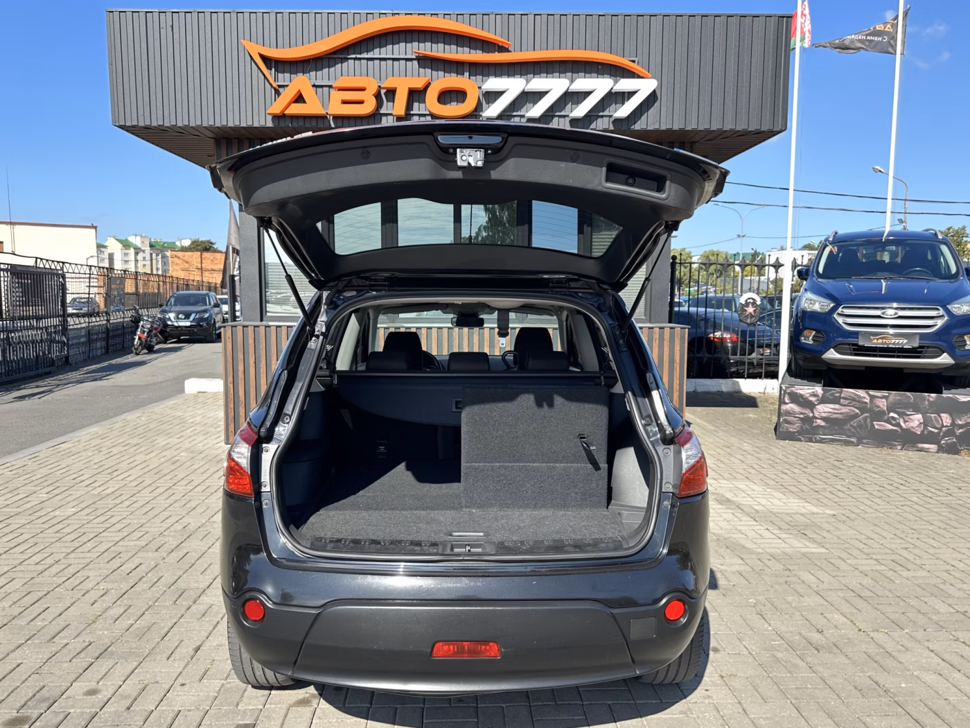 Nissan Qashqai+2 фото 7