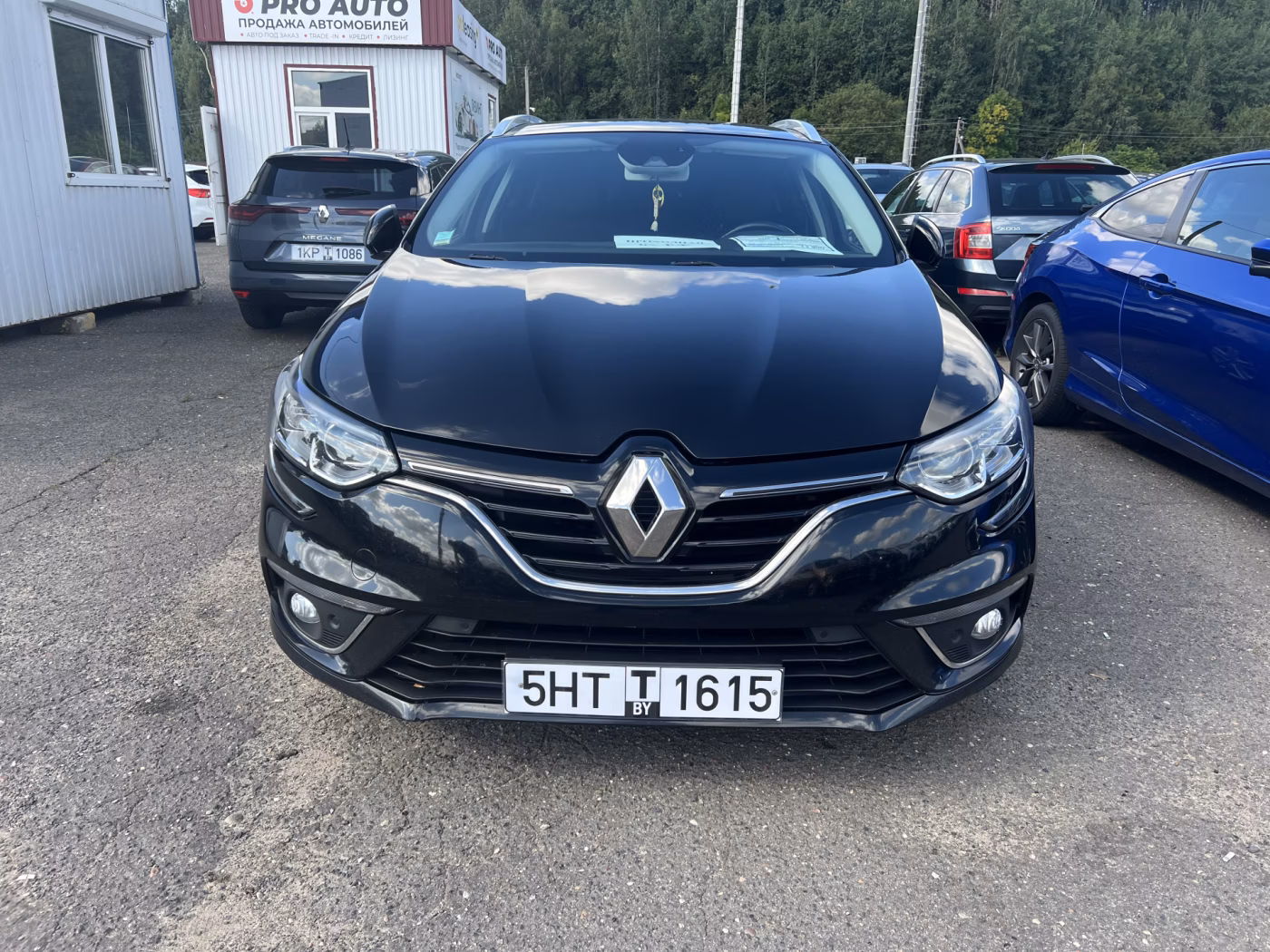 Renault Megane фото 2