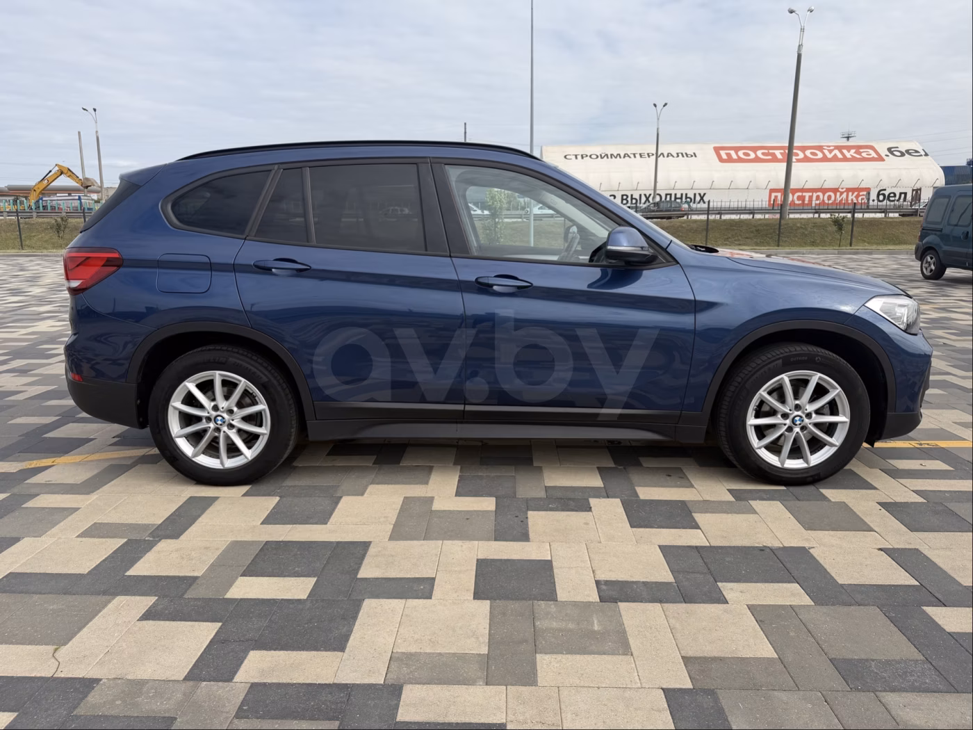 BMW X1 фото 3