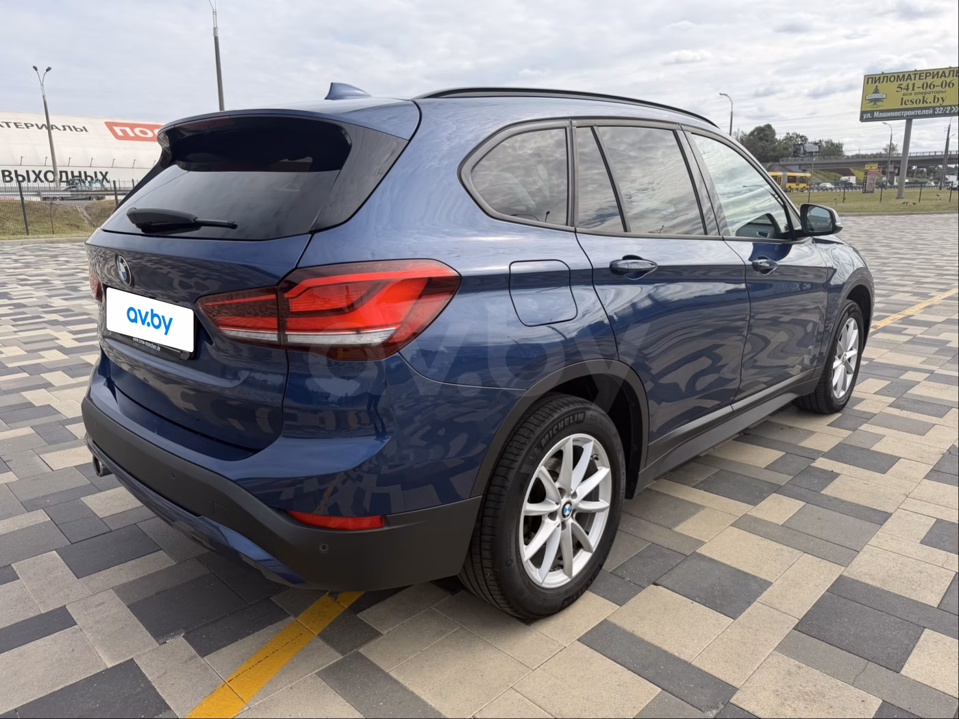 BMW X1 фото 5