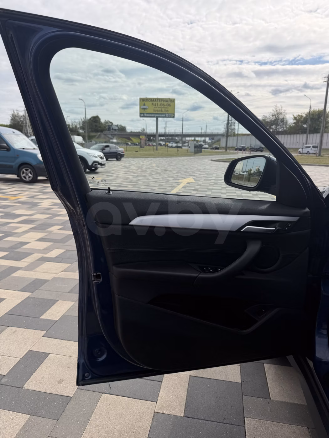 BMW X1 фото 13
