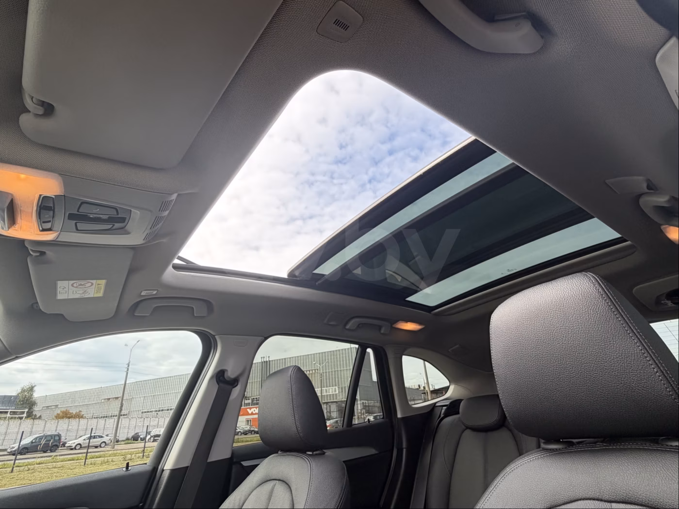 BMW X1 фото 14
