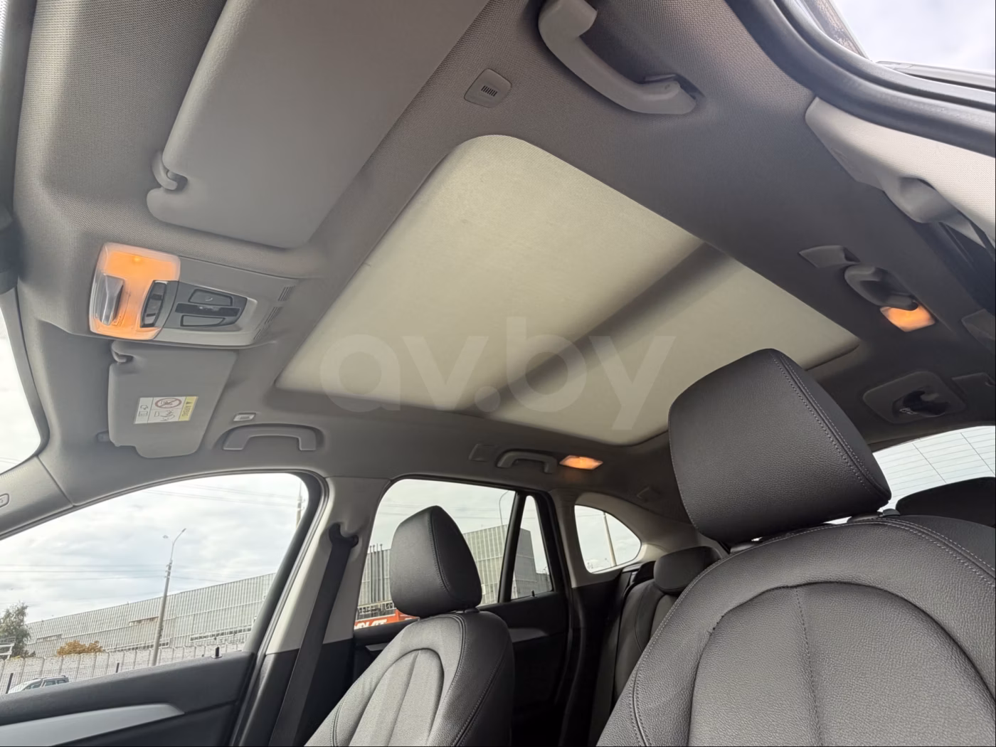 BMW X1 фото 16