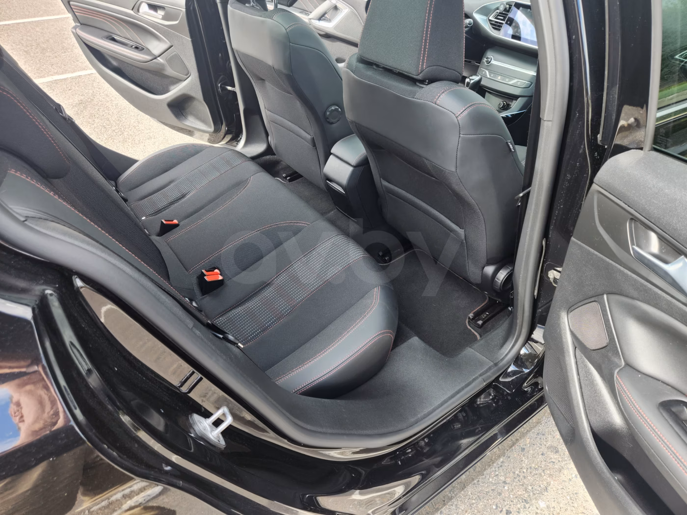 Peugeot 308 фото 13