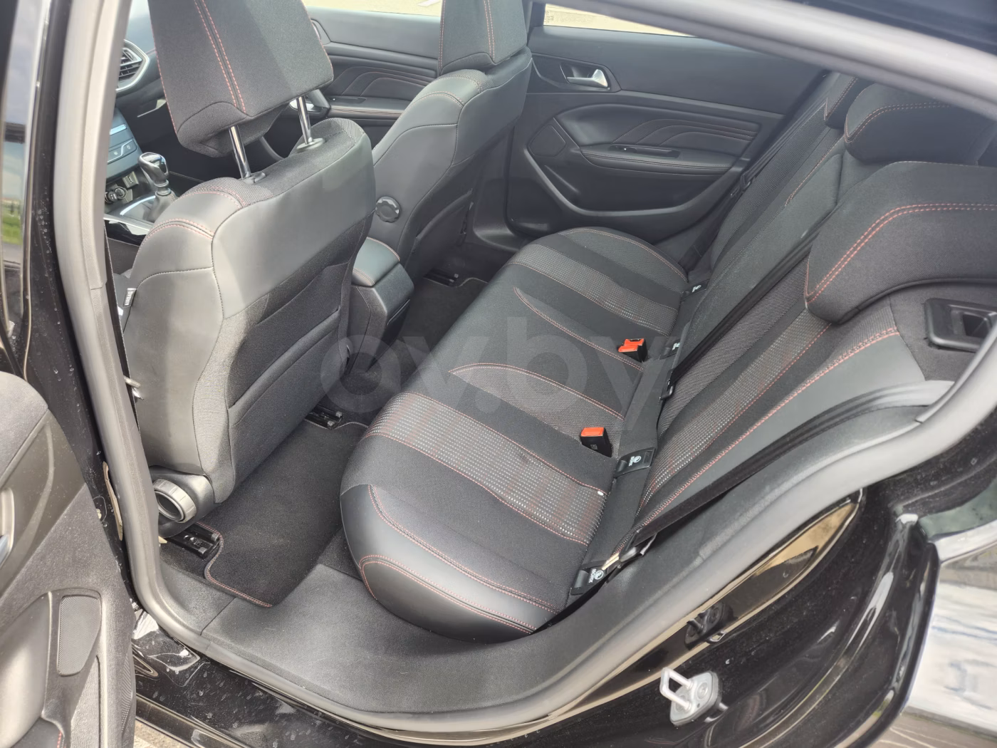 Peugeot 308 фото 12