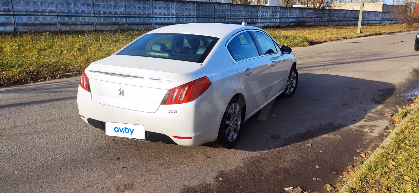 Peugeot 508 фото 8