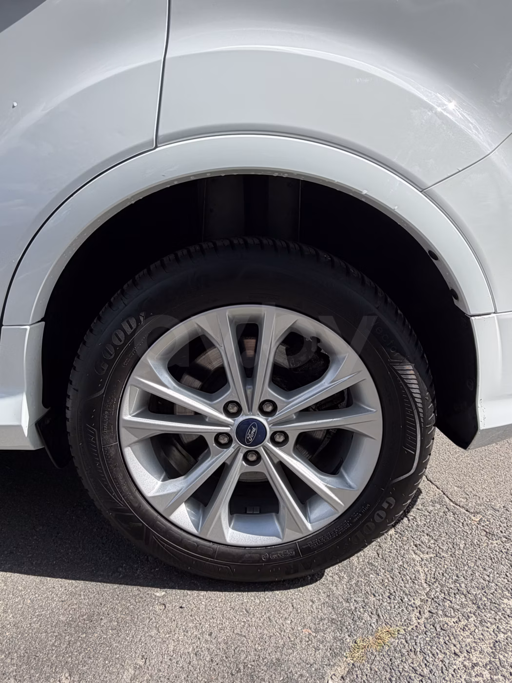Ford Kuga фото 12
