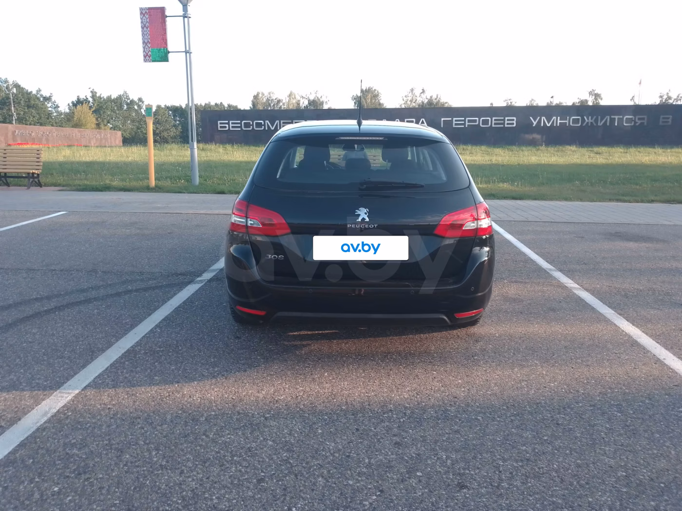 Peugeot 308 фото 3