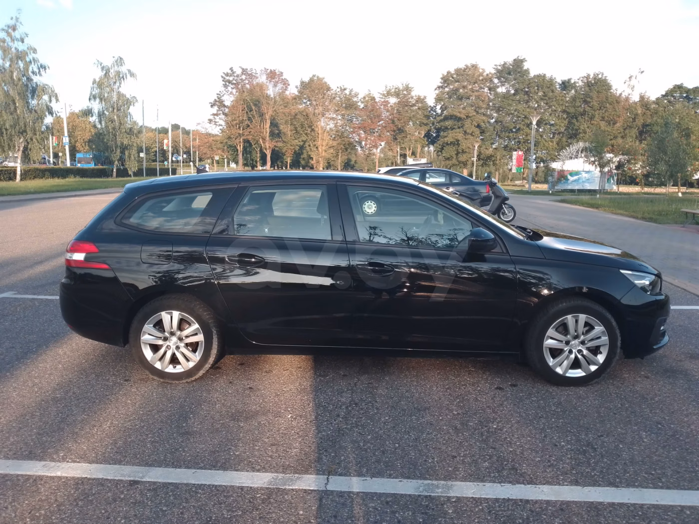 Peugeot 308 фото 6