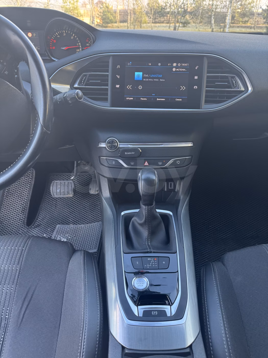Peugeot 308 фото 15