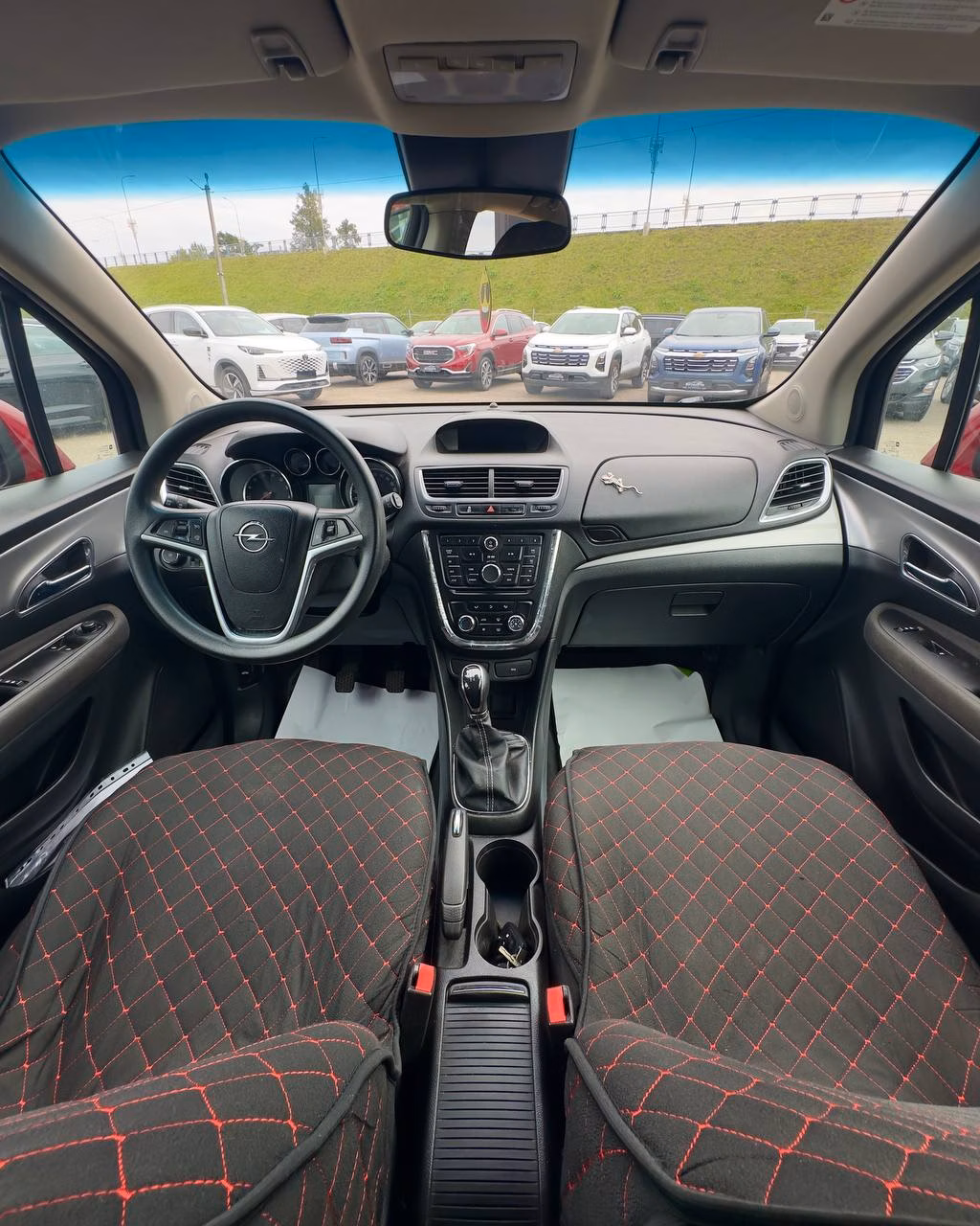 Opel Mokka фото 9