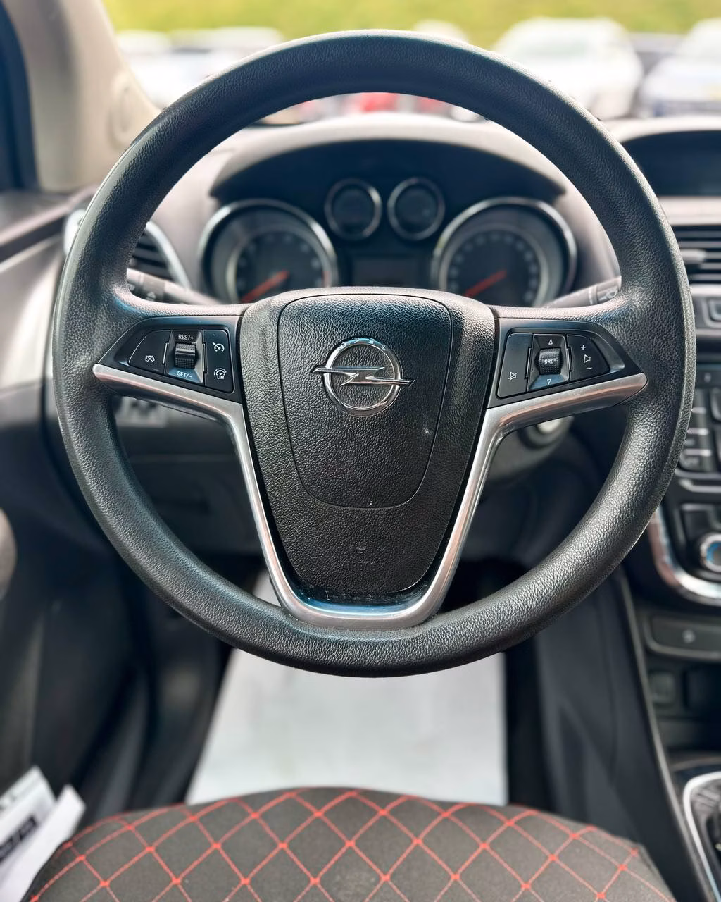 Opel Mokka фото 12