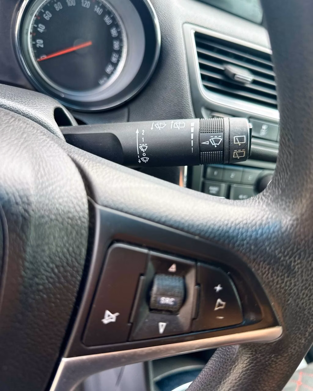 Opel Mokka фото 16