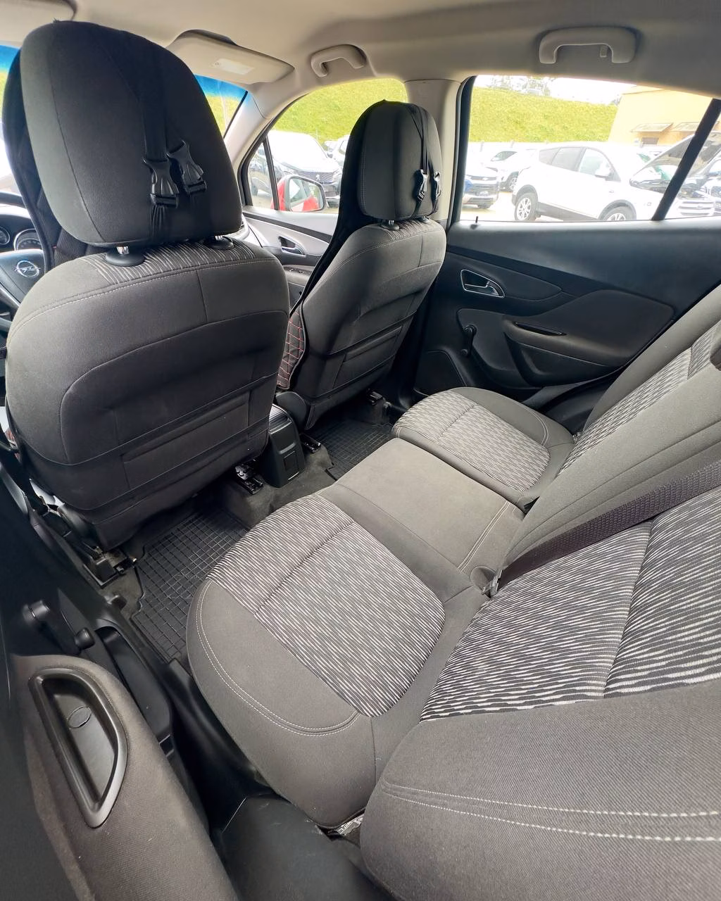 Opel Mokka фото 18