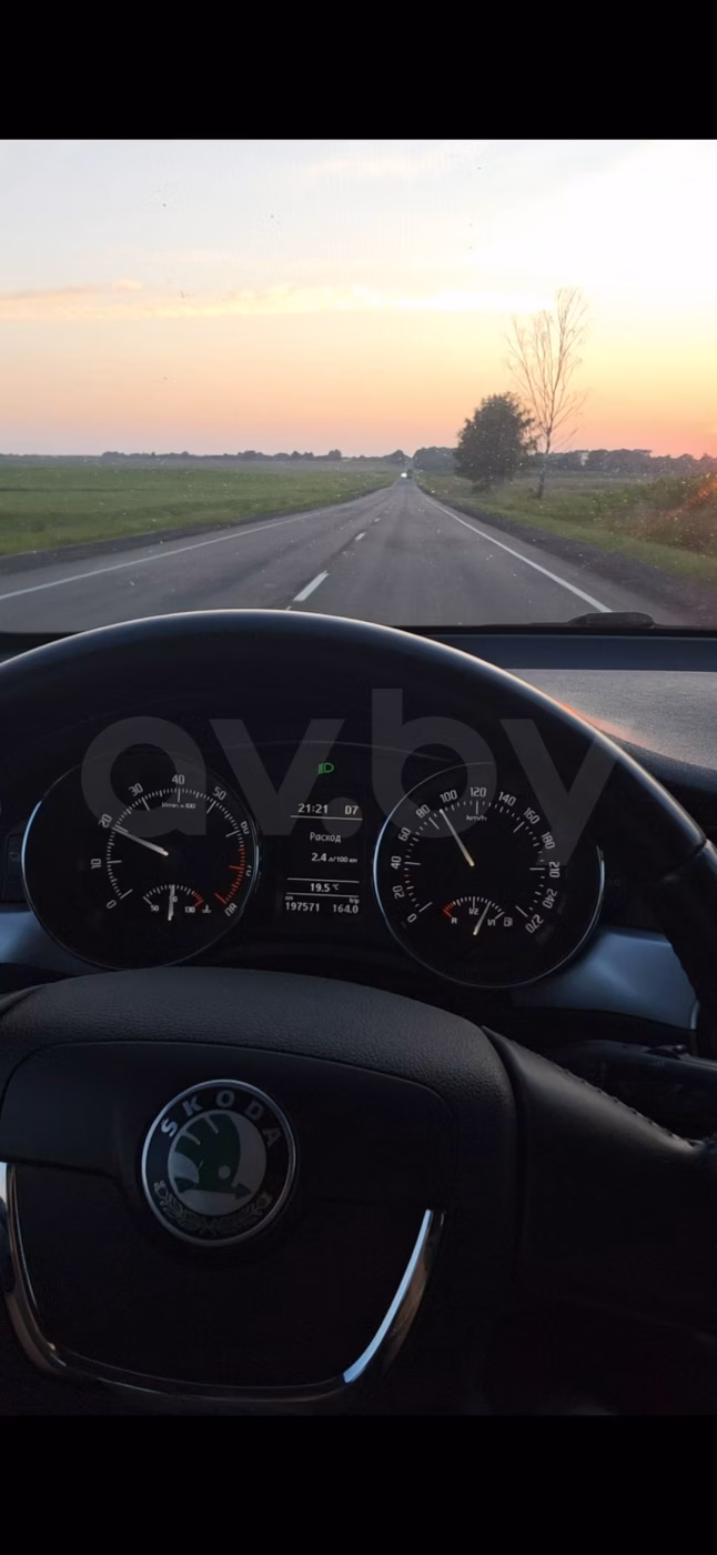 Skoda Superb фото 28