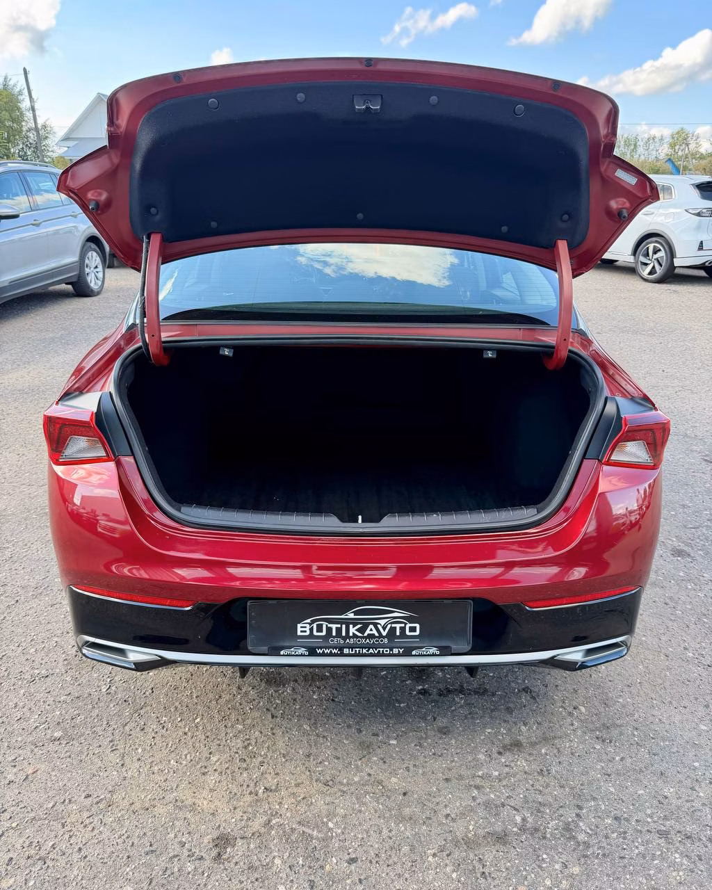 Kia K5 фото 12