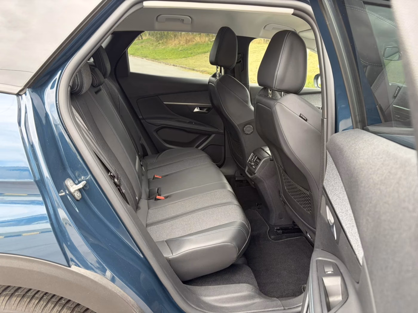 Peugeot 3008 фото 11