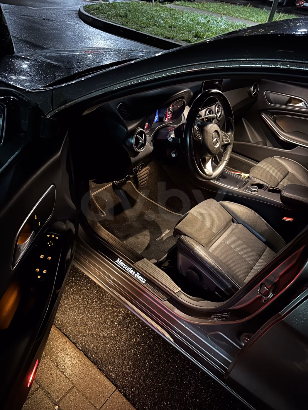 Mercedes-Benz CLA фото 8
