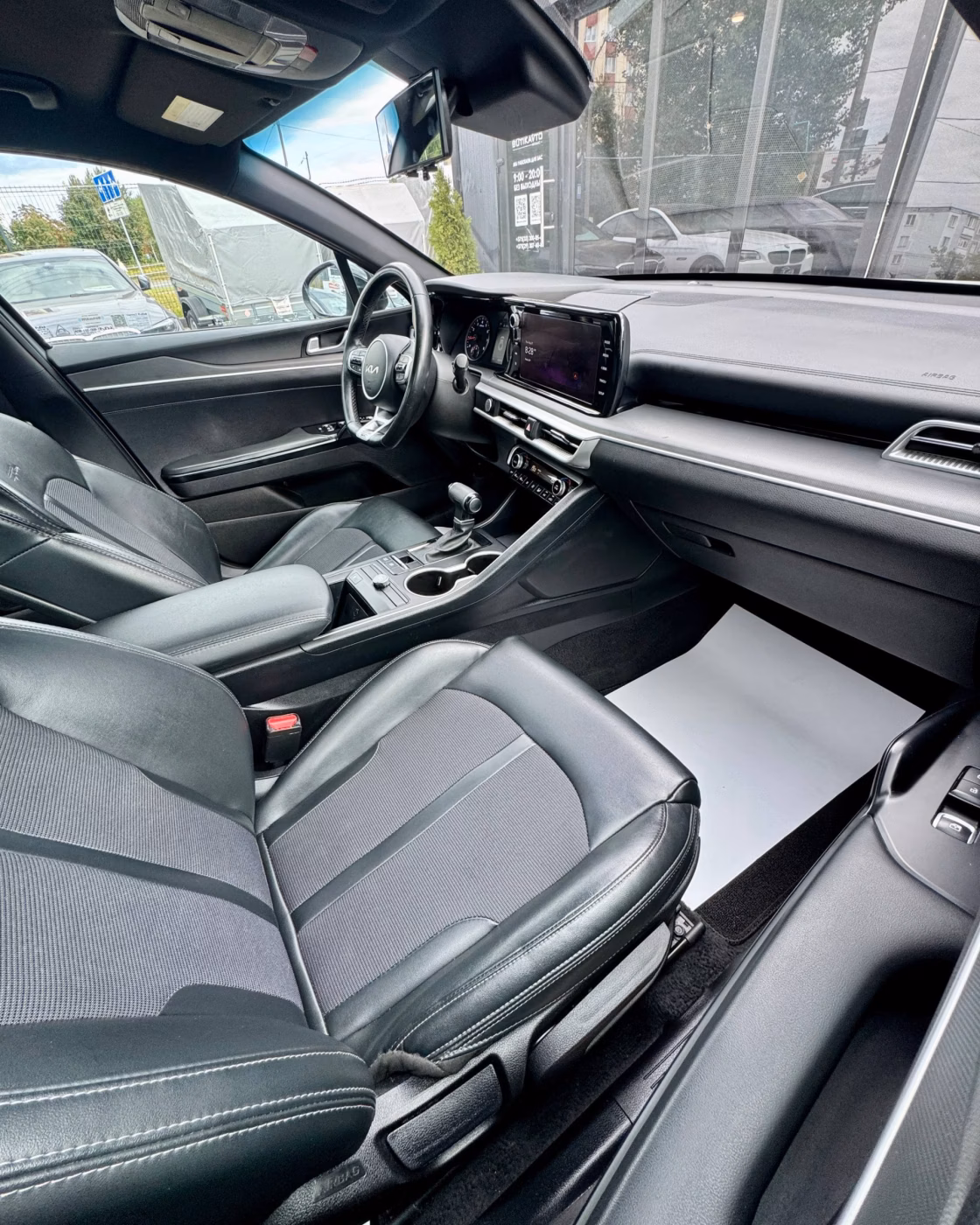 Kia K5 фото 14