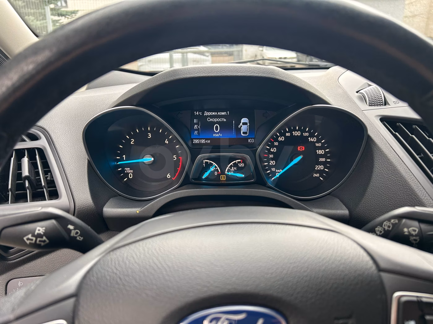 Ford Kuga фото 19