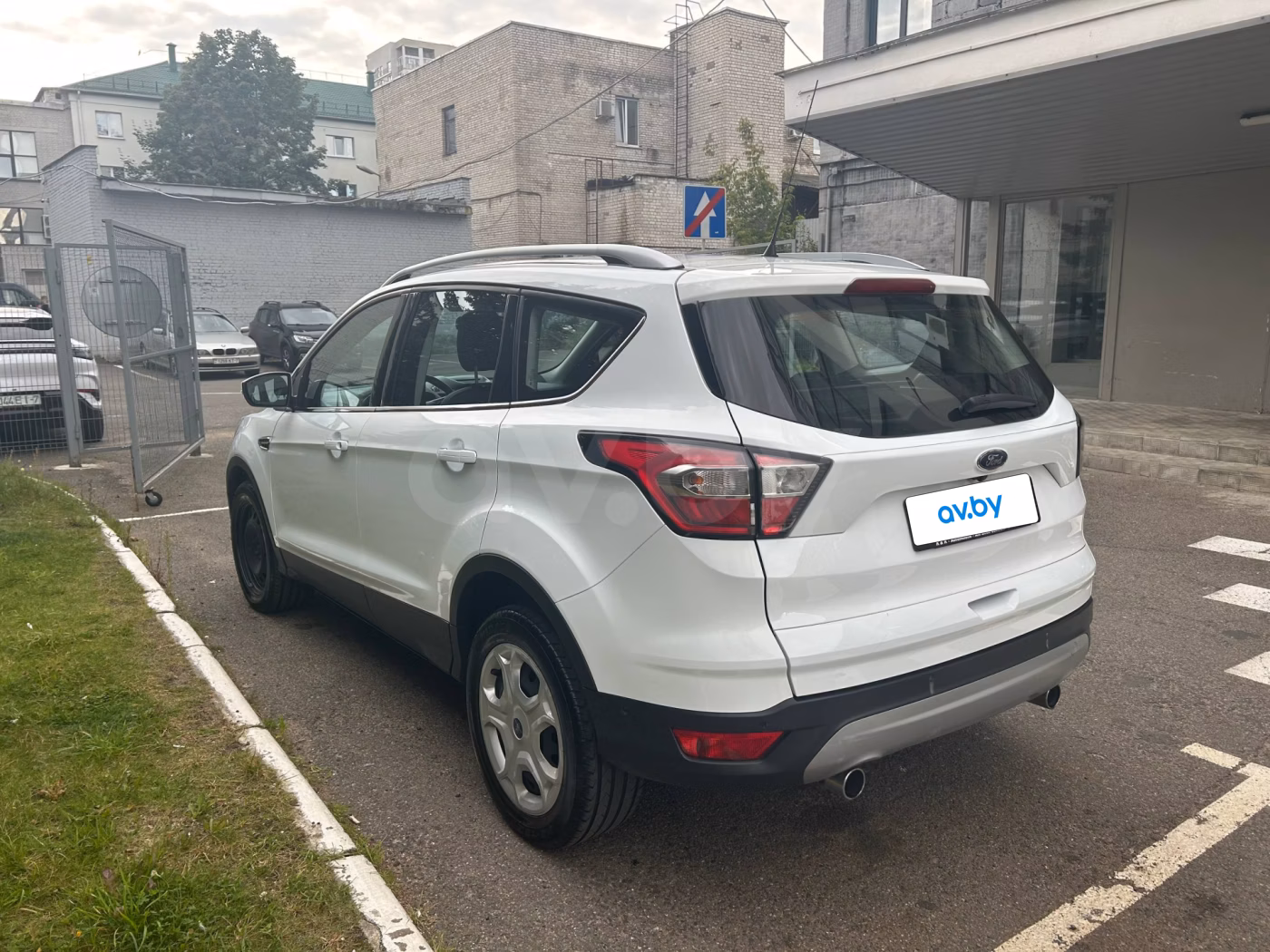 Ford Kuga фото 7