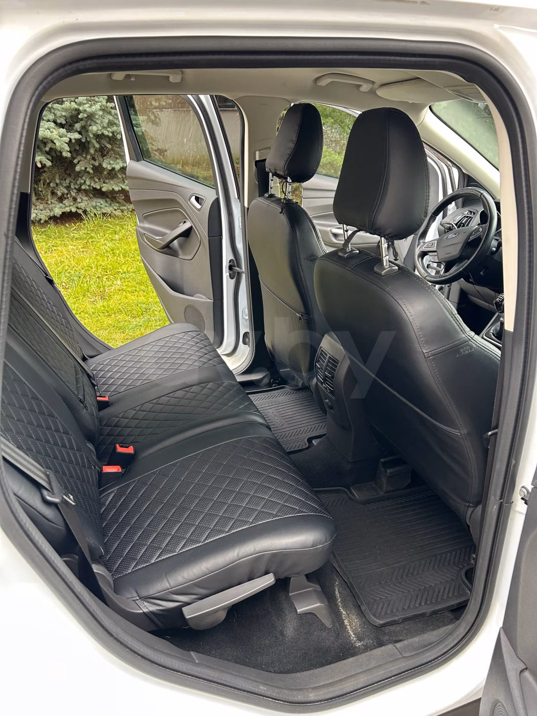 Ford Kuga фото 12