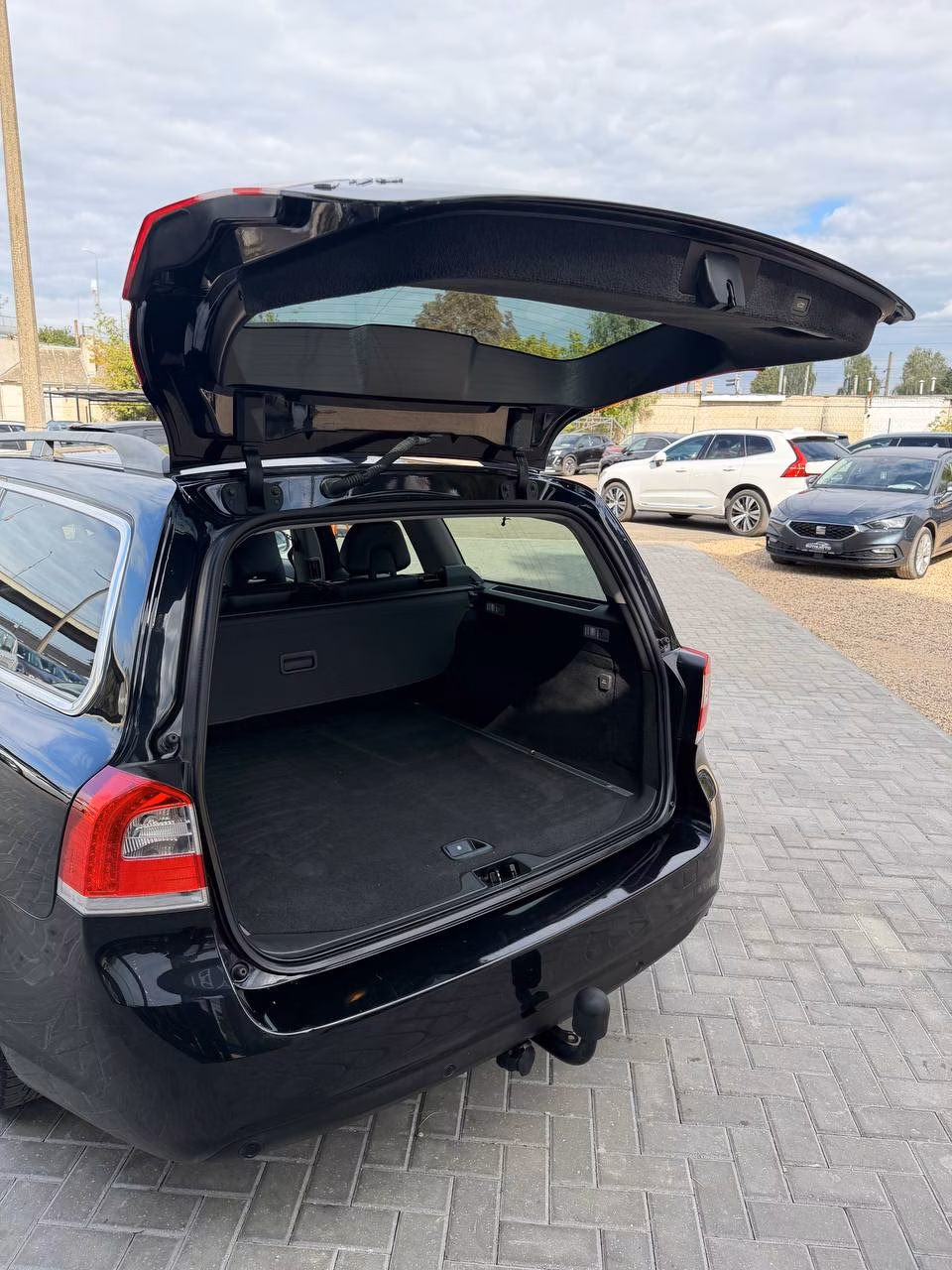 Volvo V70 фото 16