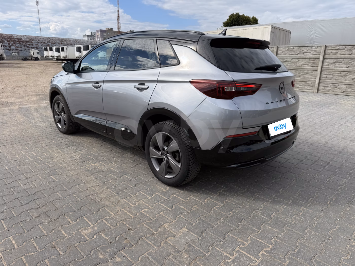 Opel Grandland X фото 5