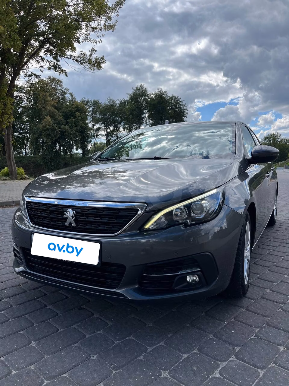 Peugeot 308 фото 2