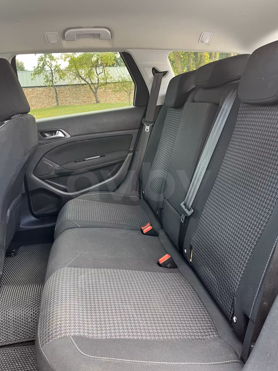 Peugeot 308 фото 10