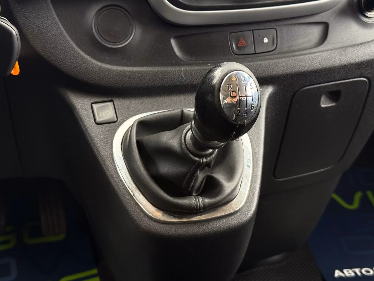 Renault Trafic фото 26