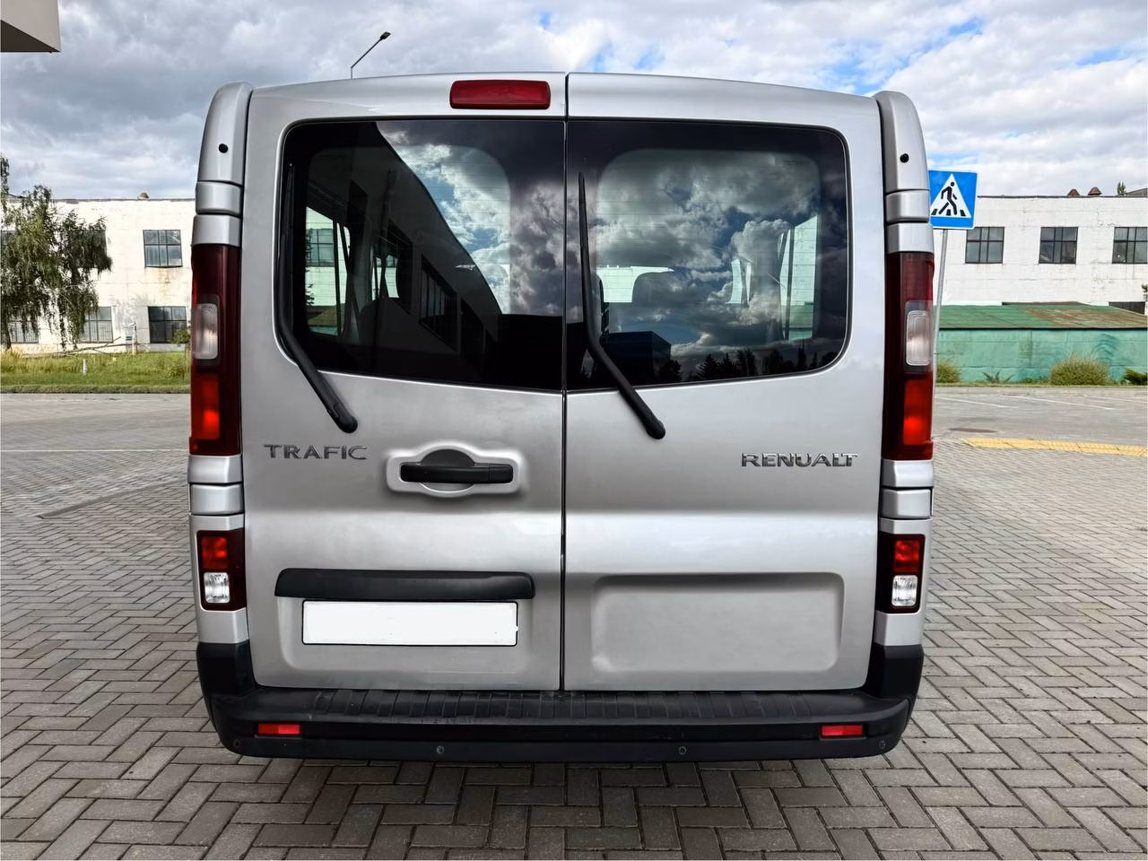 Renault Trafic фото 6
