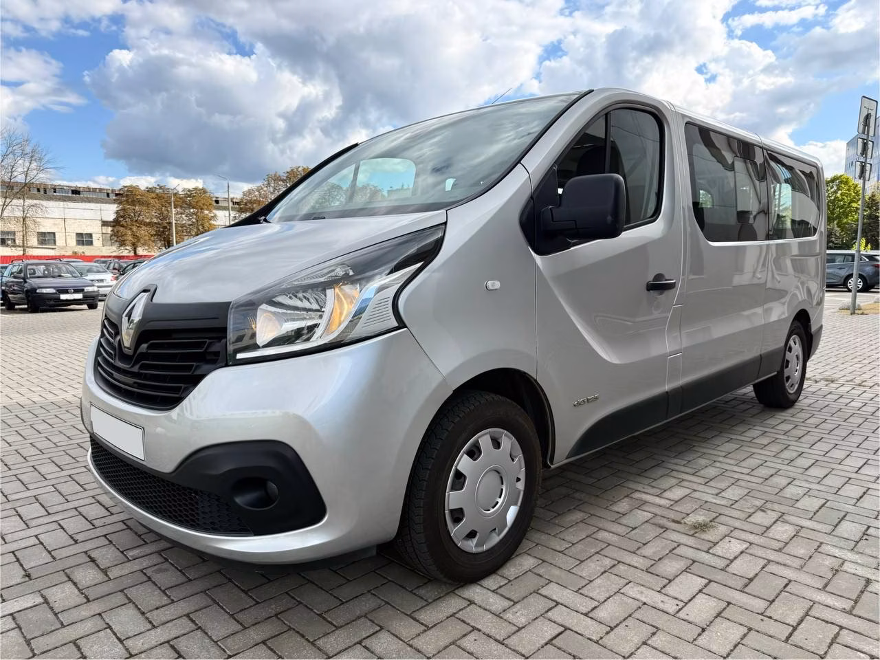 Renault Trafic фото 2