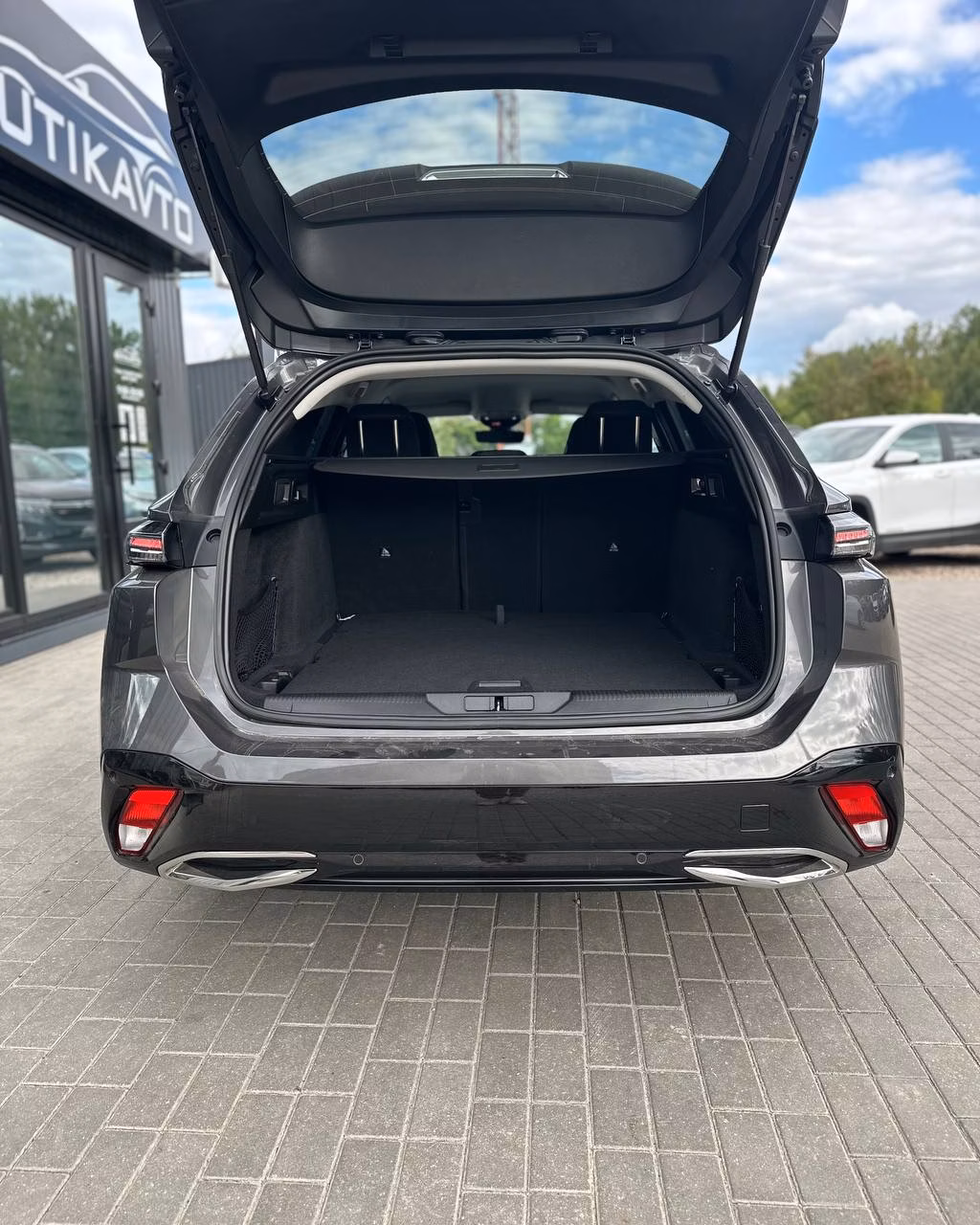 Peugeot 308 фото 15
