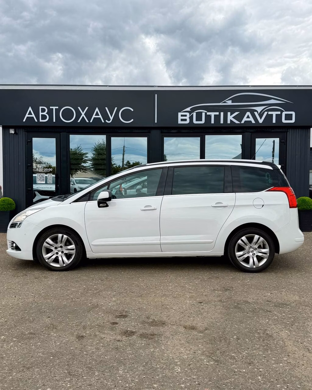 Peugeot 5008 фото 4