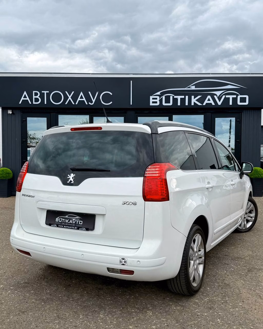 Peugeot 5008 фото 7